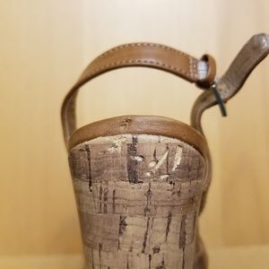 g by guess sandals dsw